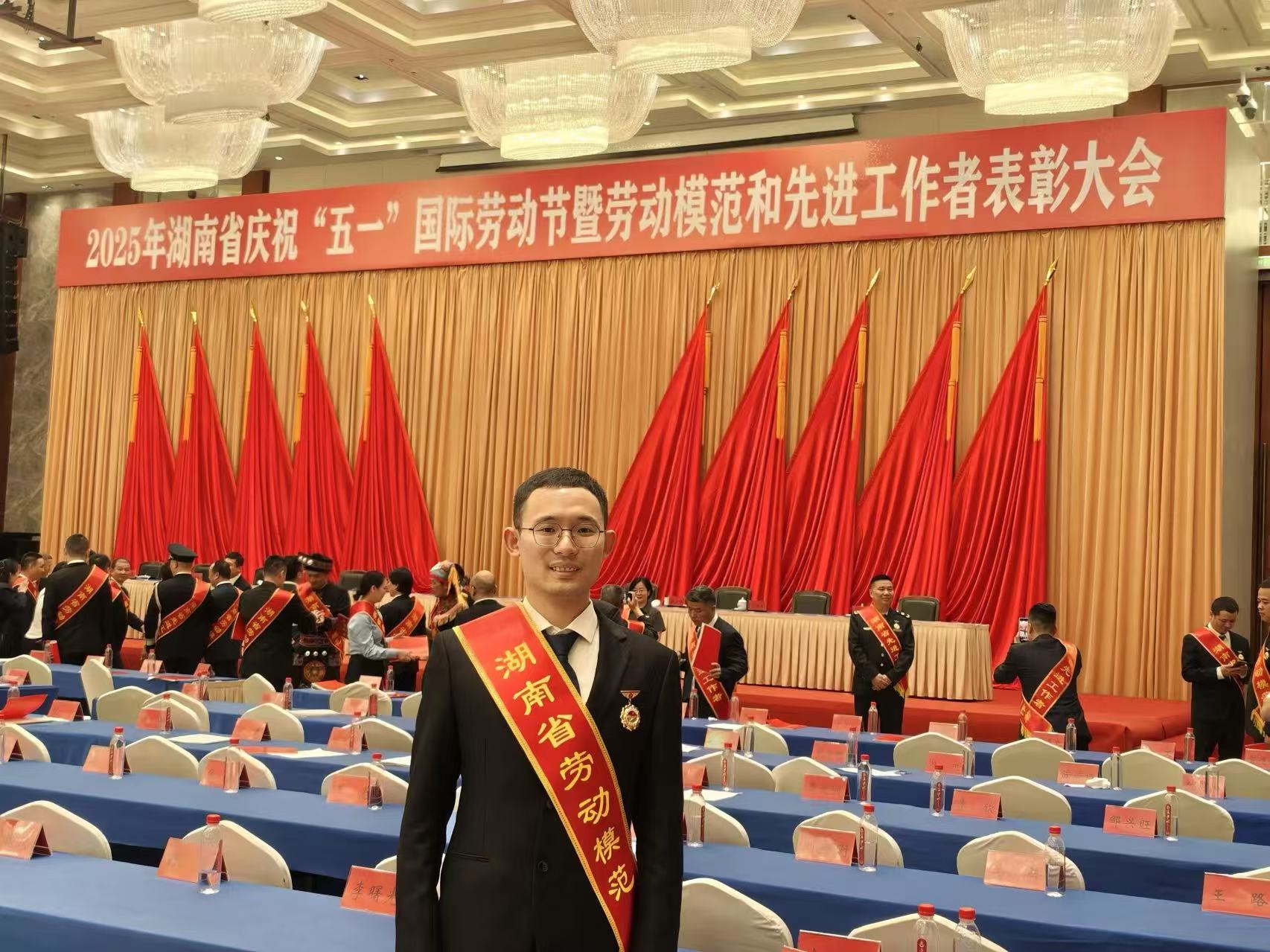 c993ec16f8a594db50950bc9de0cde04.jpg
